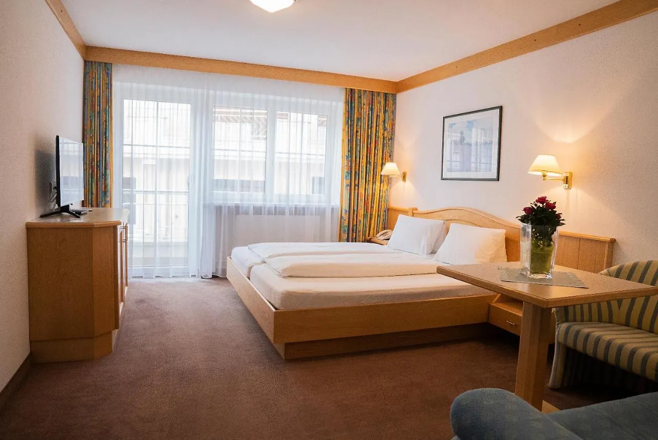 Bed & Breakfast Hotel Garni Angelika Ischgl